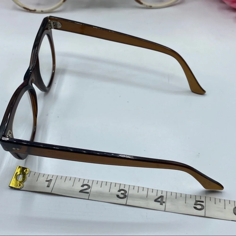 Brown Vintage Small Glasses Made in‎ USA